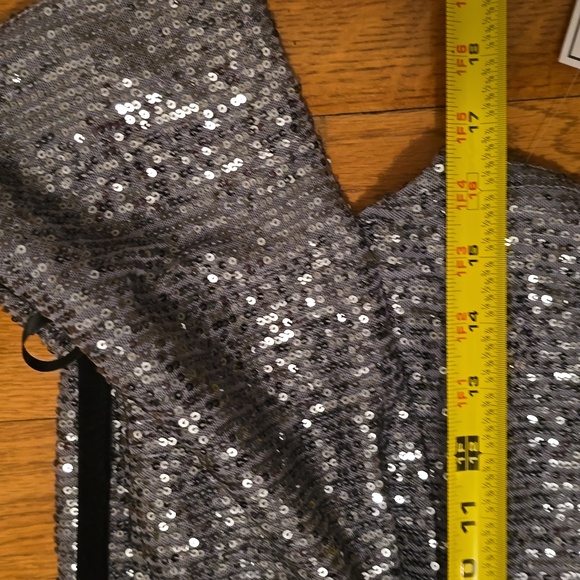 PREMIER AMOUR BRAND WOMEN'S GRAY SEQUIN PARTY TOP SIZE LARGE - Picture 12 of 14
